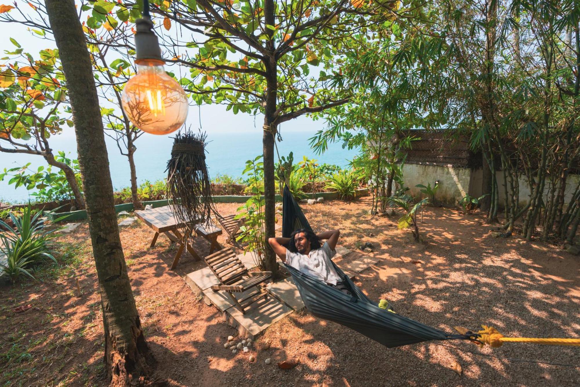 Nidra By Sarwaa Bed & Breakfast Varkala Eksteriør bilde